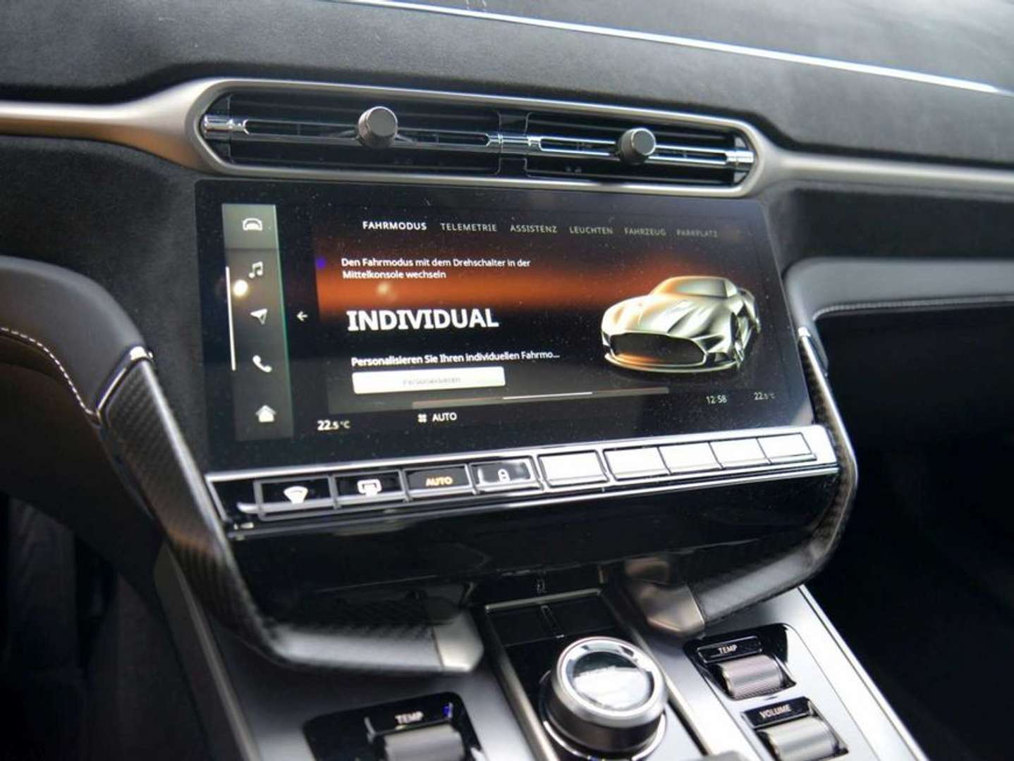 Aston Martin Vanquish Coupé - 2025 - Joinsteer - #17