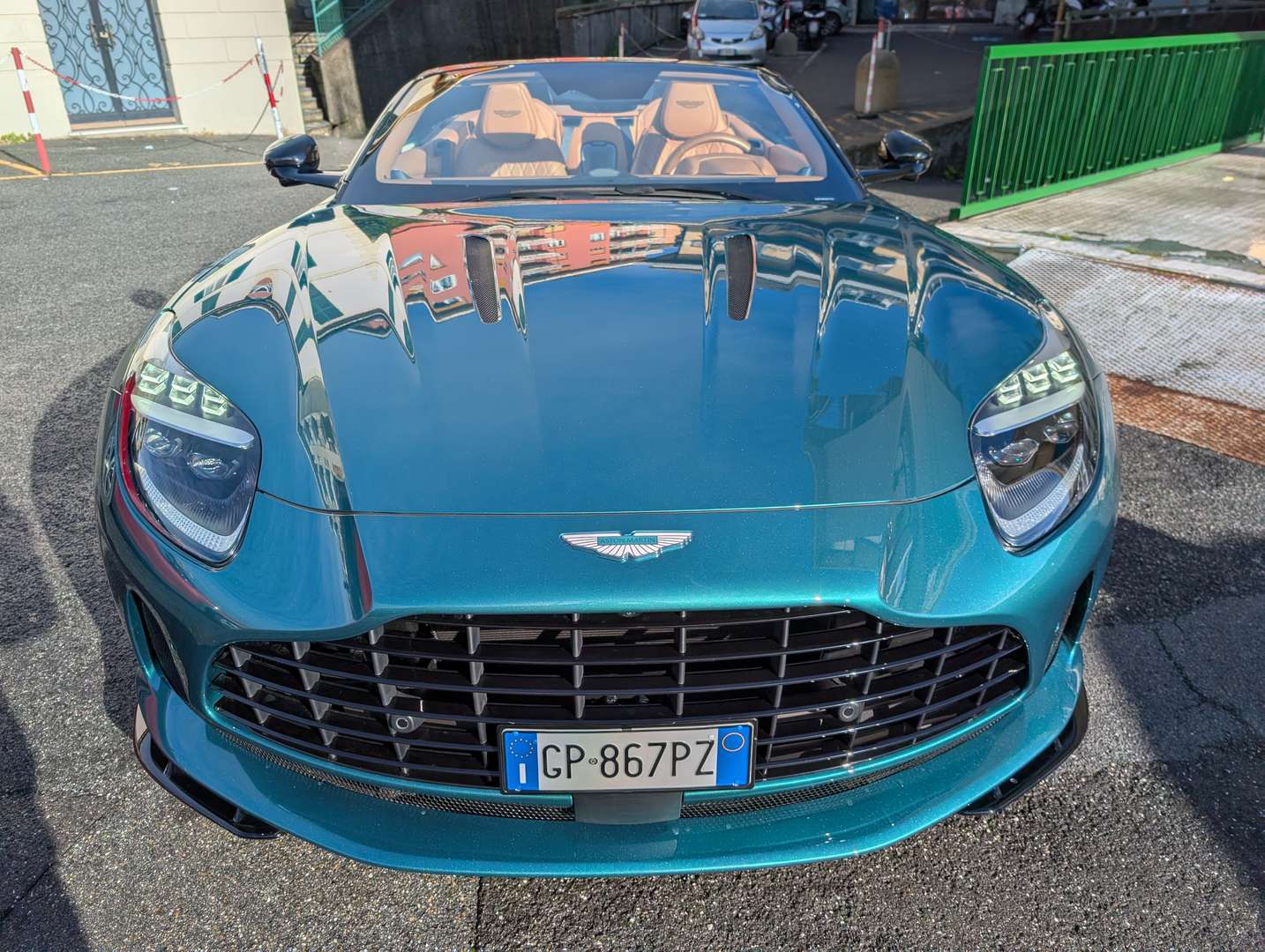 Aston Martin DB12 Volante 4.0 V8 Auto - 2024 - Joinsteer - #1