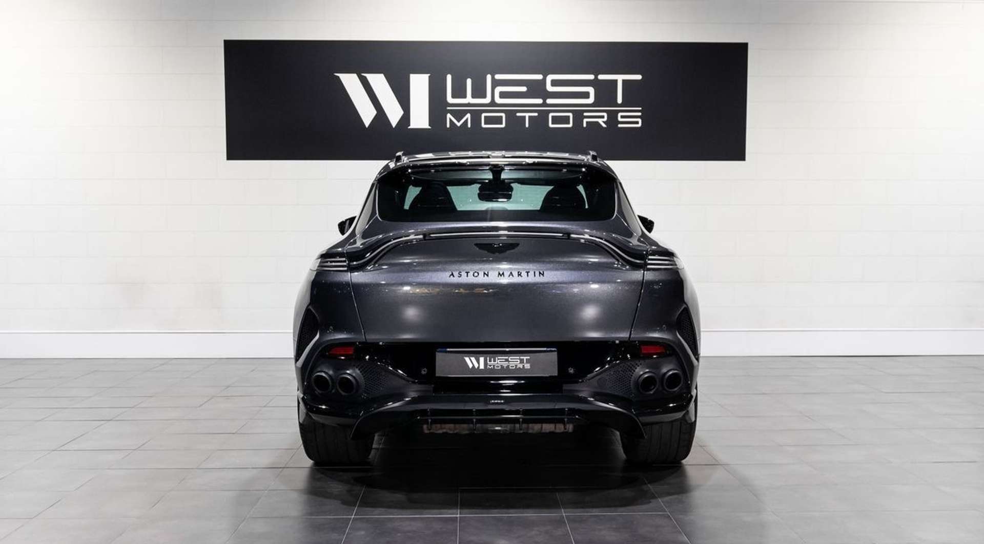 Aston Martin DBX 707 Black Pack - 2022 - Joinsteer - #5