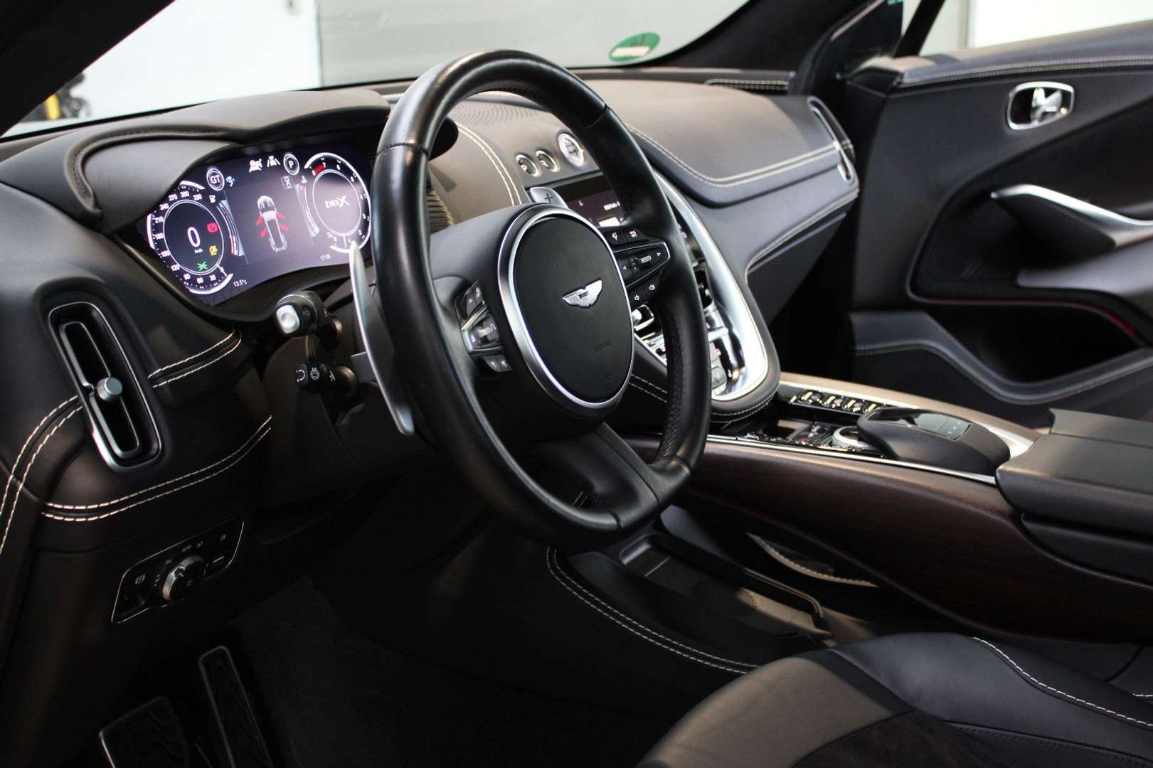 Aston Martin DBX 4.0 V8 EXKLUSIV - 2024 - Joinsteer - #4