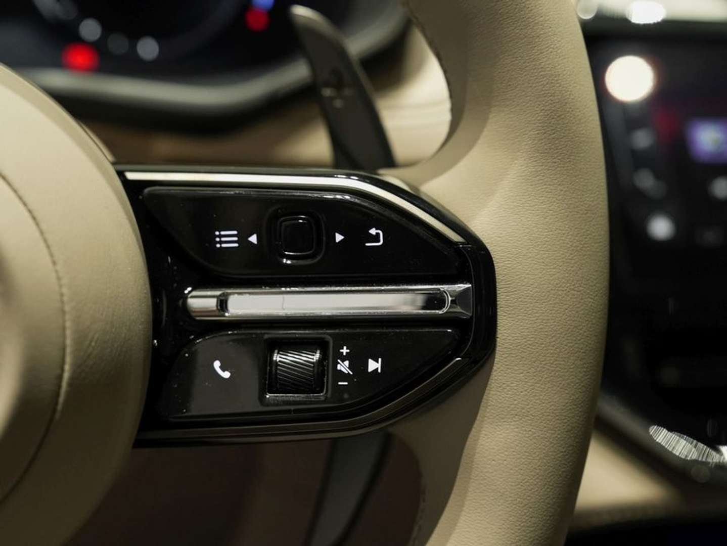 Aston Martin DBX DBX S - 2026 - Joinsteer - #23