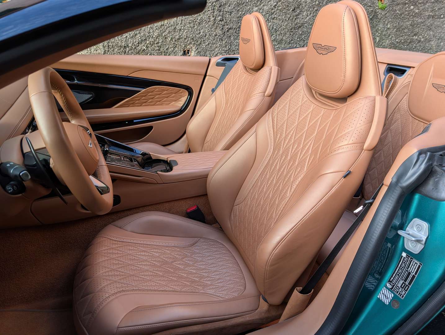 Aston Martin DB12 Volante 4.0 V8 Auto - 2024 - Joinsteer - #7