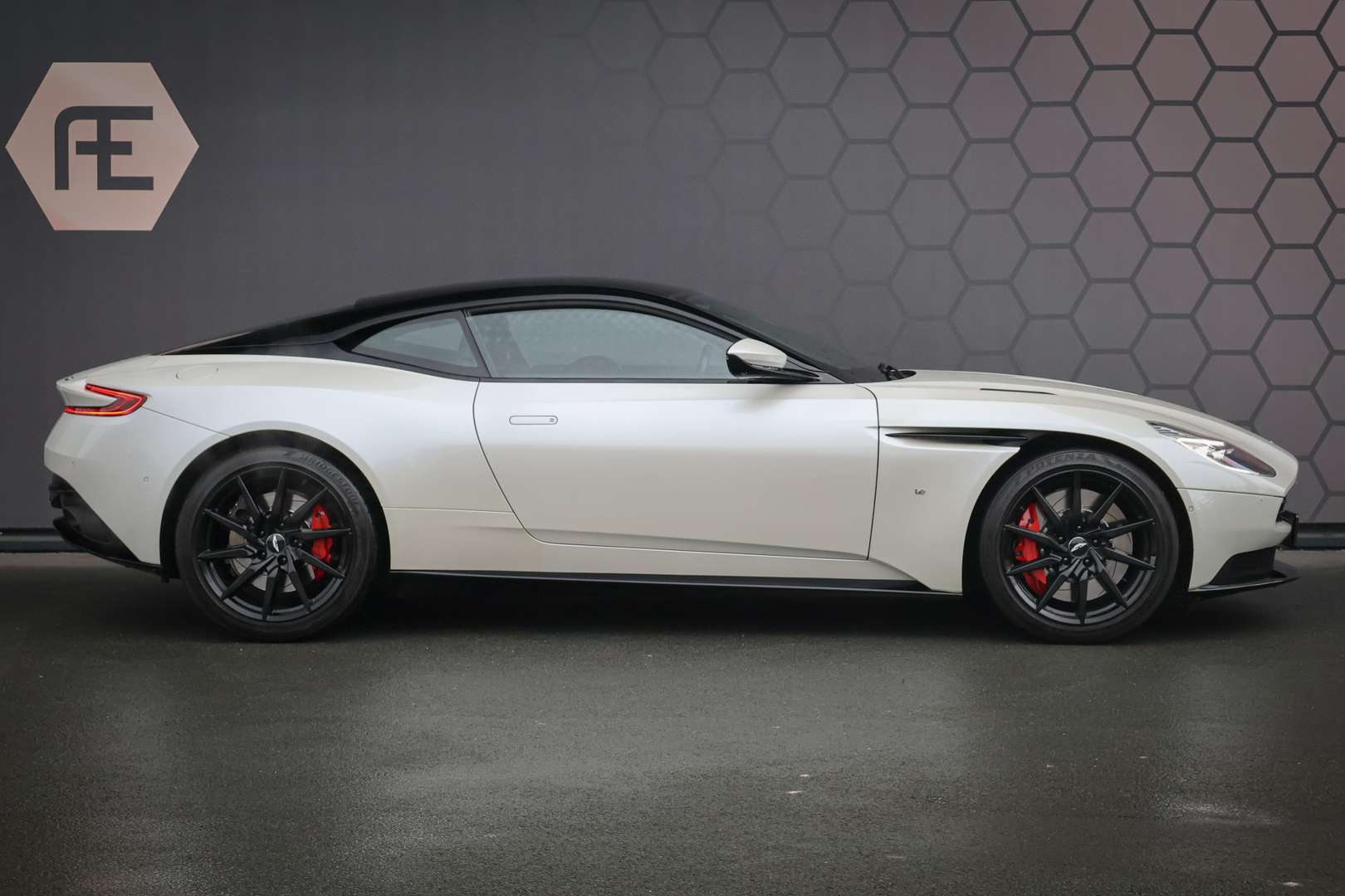 Aston Martin DB11 5.2 V12 - 2017 - Joinsteer - #5