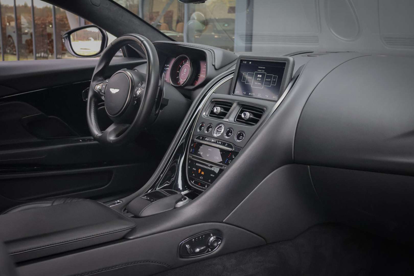 Aston Martin DB11 5.2 V12 - 2017 - Joinsteer - #11