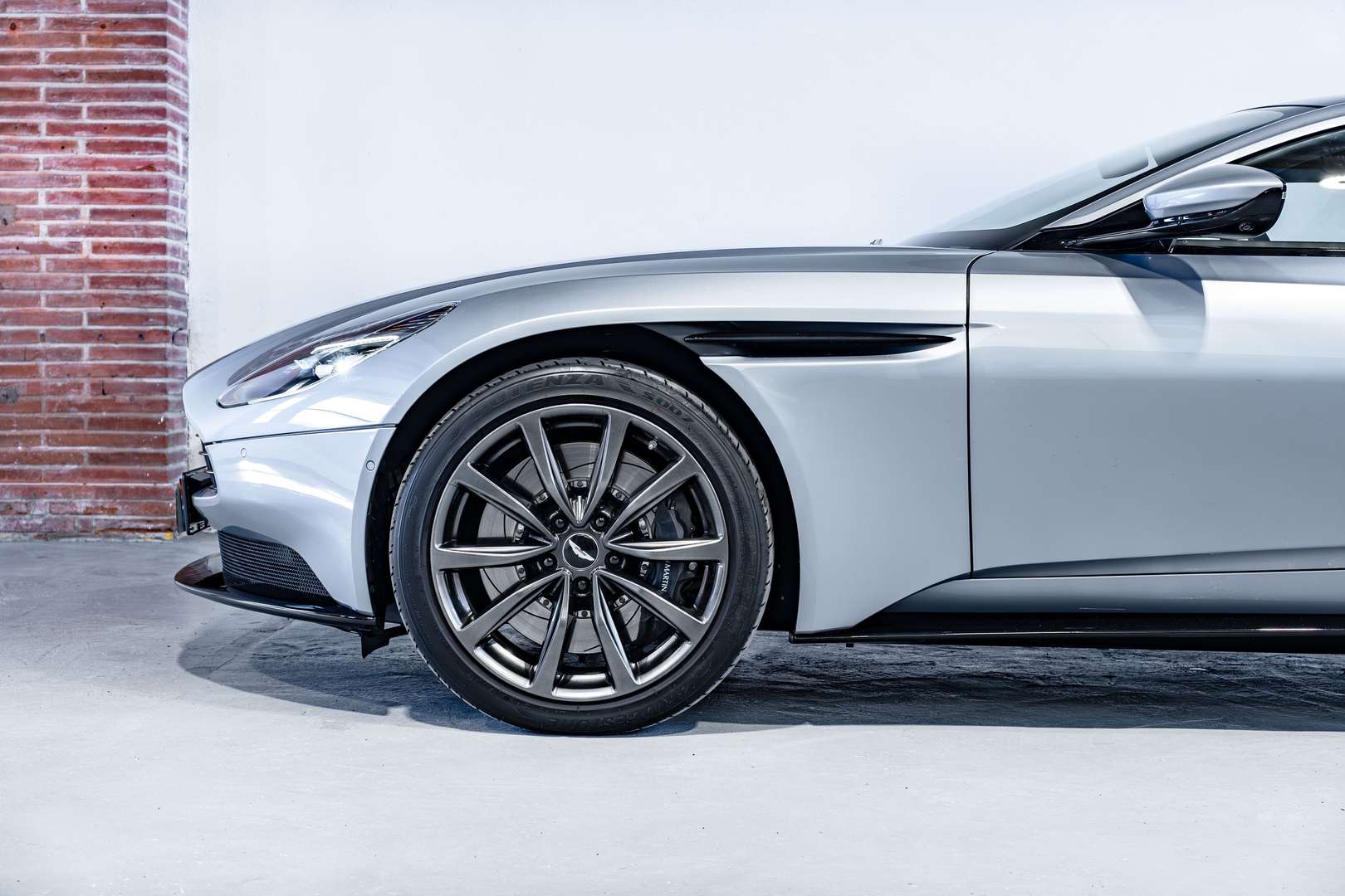 Aston Martin DB11 V8 - 2018 - Joinsteer - #11
