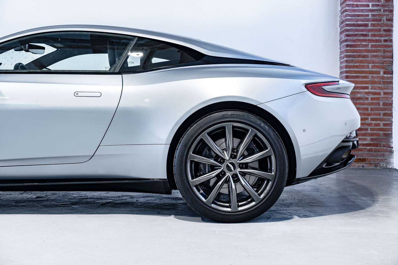 Aston Martin DB11 V8 - 2018 - Joinsteer - #12