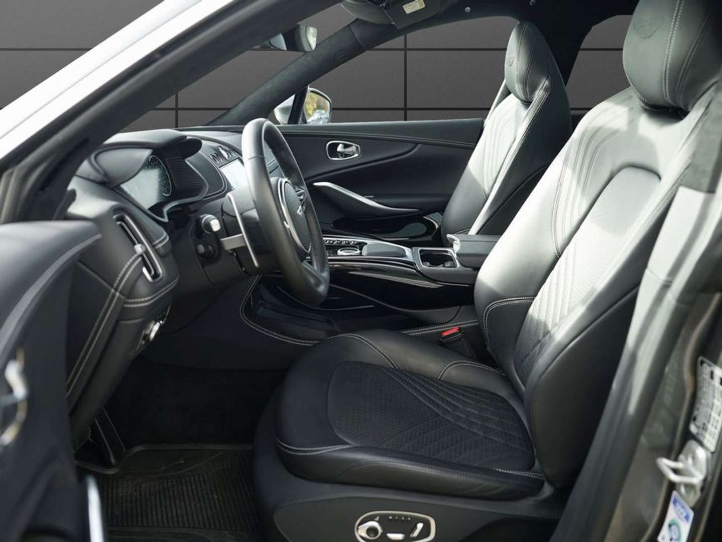 Aston Martin DBX 550 - 2024 - Joinsteer - #12