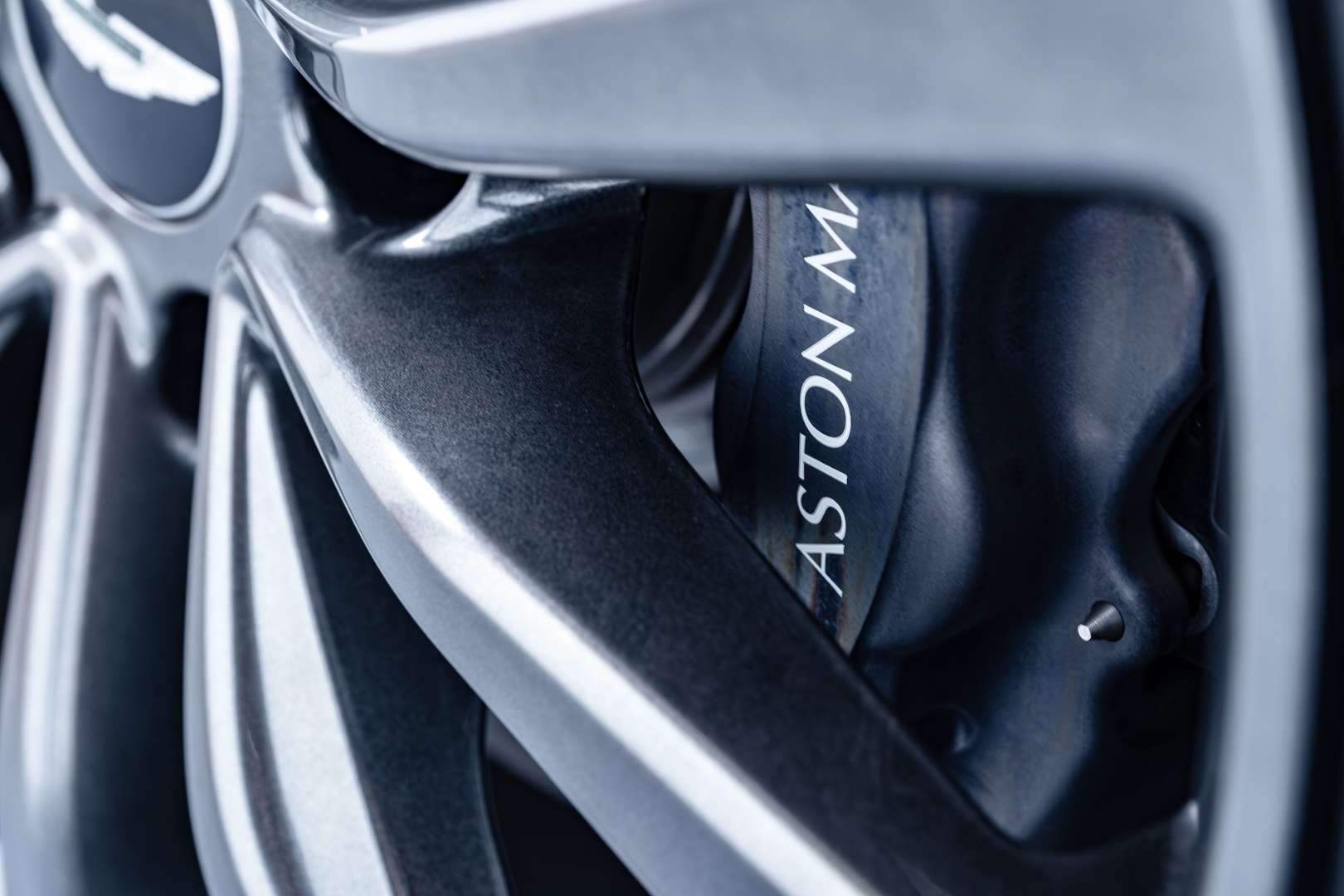 Aston Martin DB11 V8 - 2018 - Joinsteer - #15