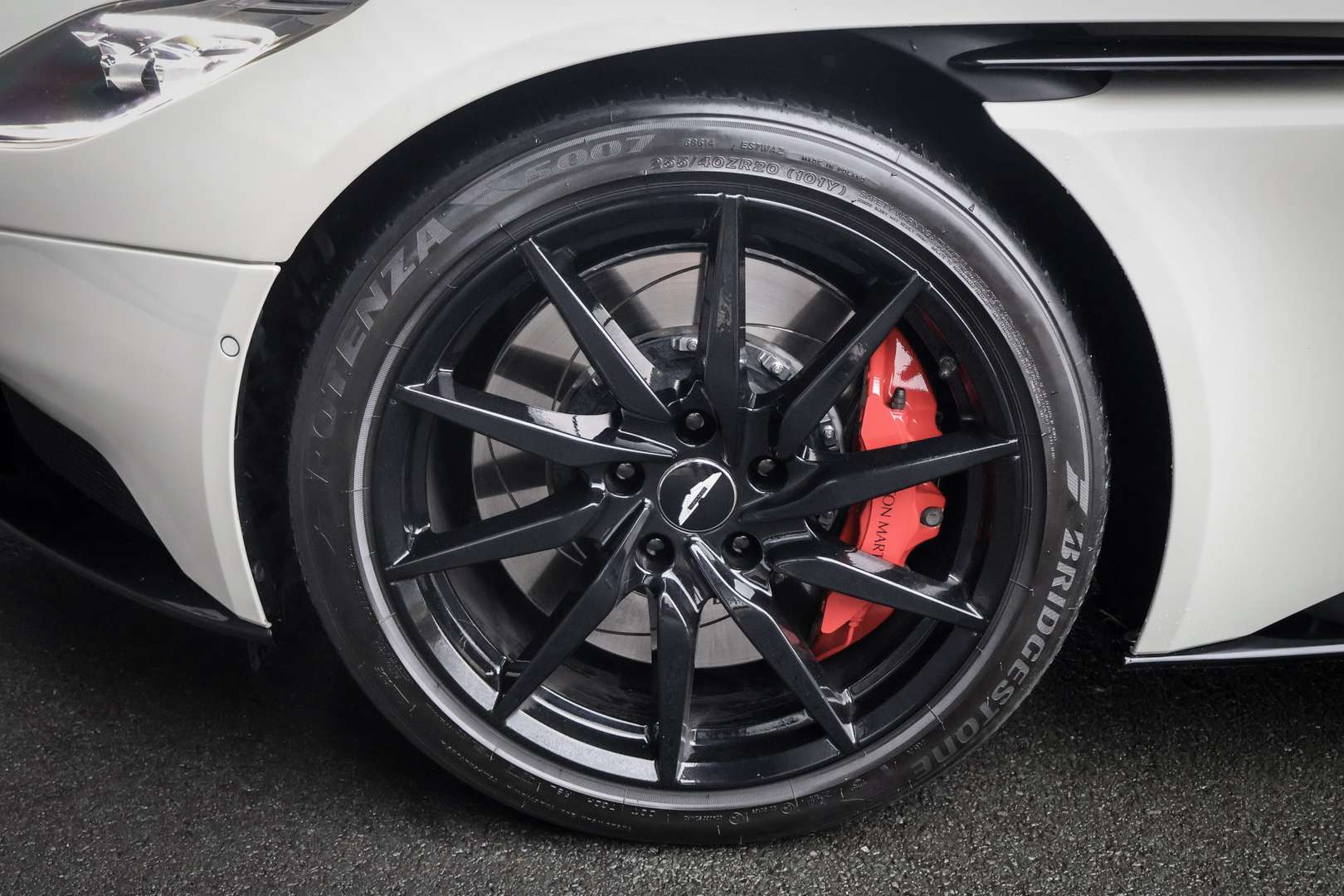 Aston Martin DB11 5.2 V12 - 2017 - Joinsteer - #23