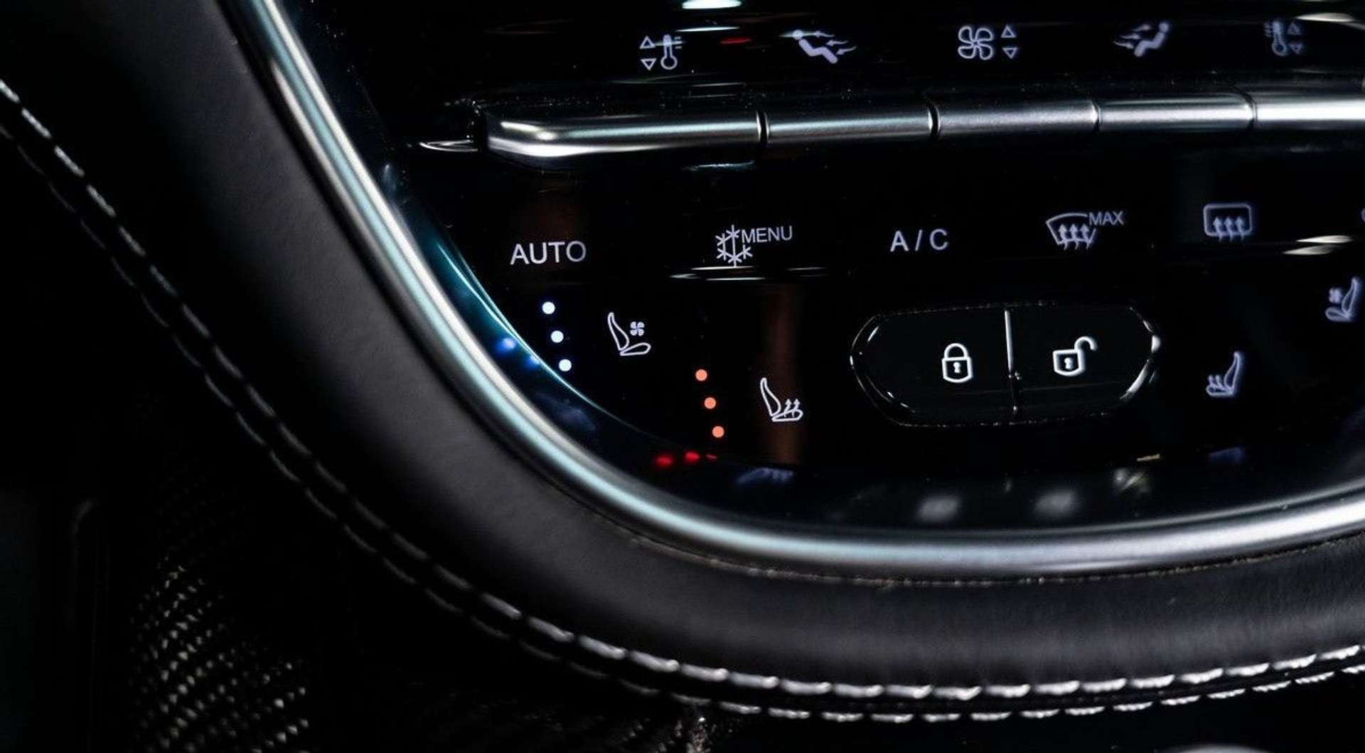 Aston Martin DBX 707 Black Pack - 2022 - Joinsteer - #31