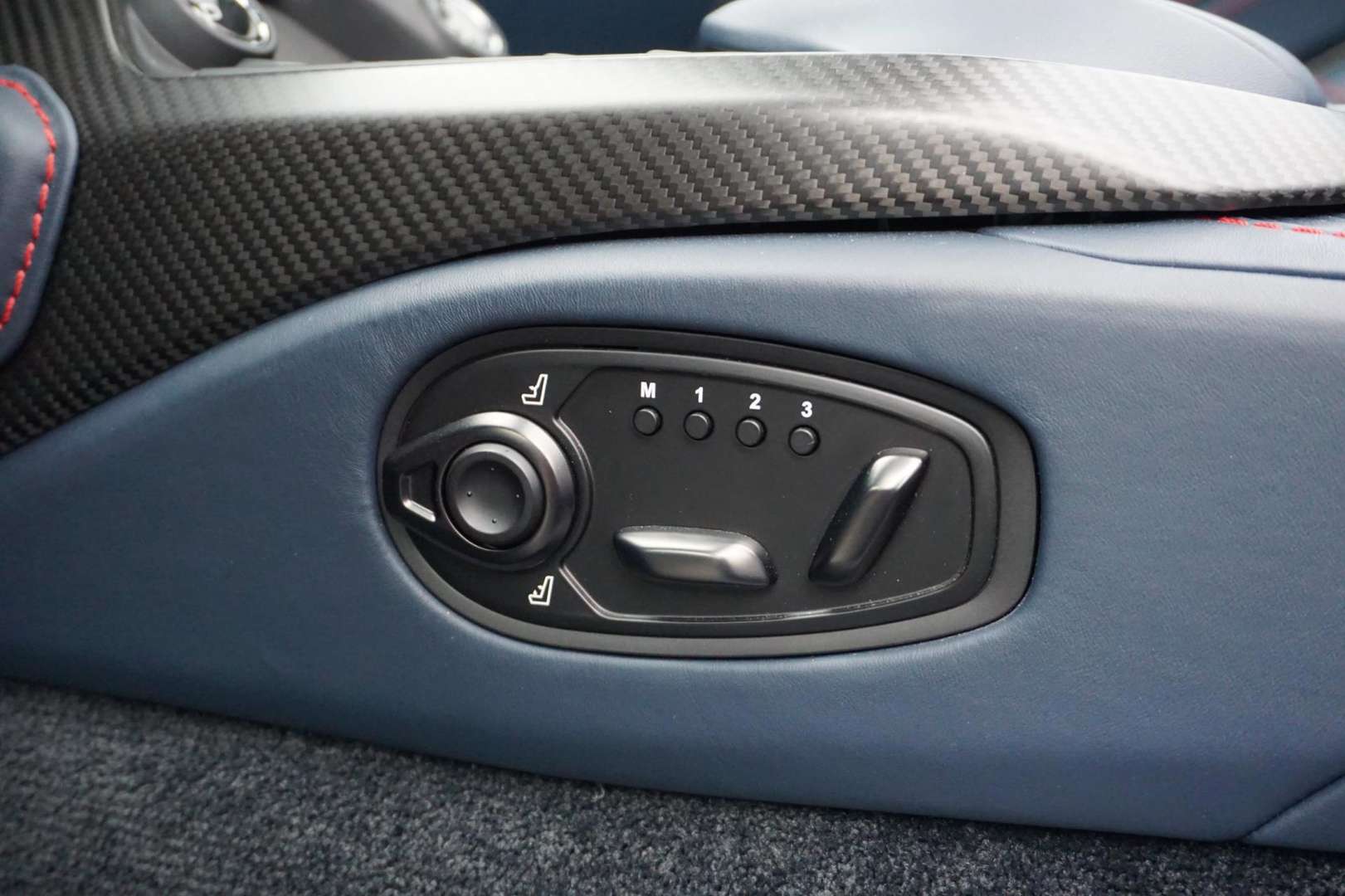 Aston Martin Vantage Roadster 4.0 V8 Concours - 2021 - Joinsteer - #19