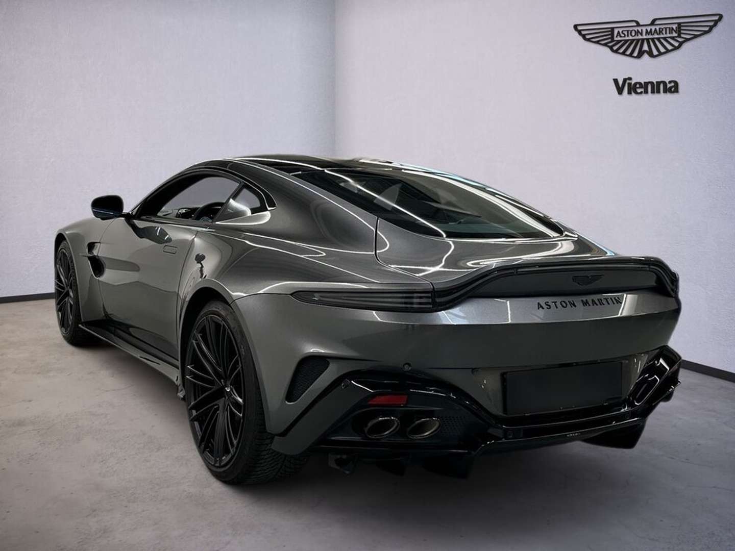 Aston Martin Vantage Coupe - 2025 - Joinsteer - #4