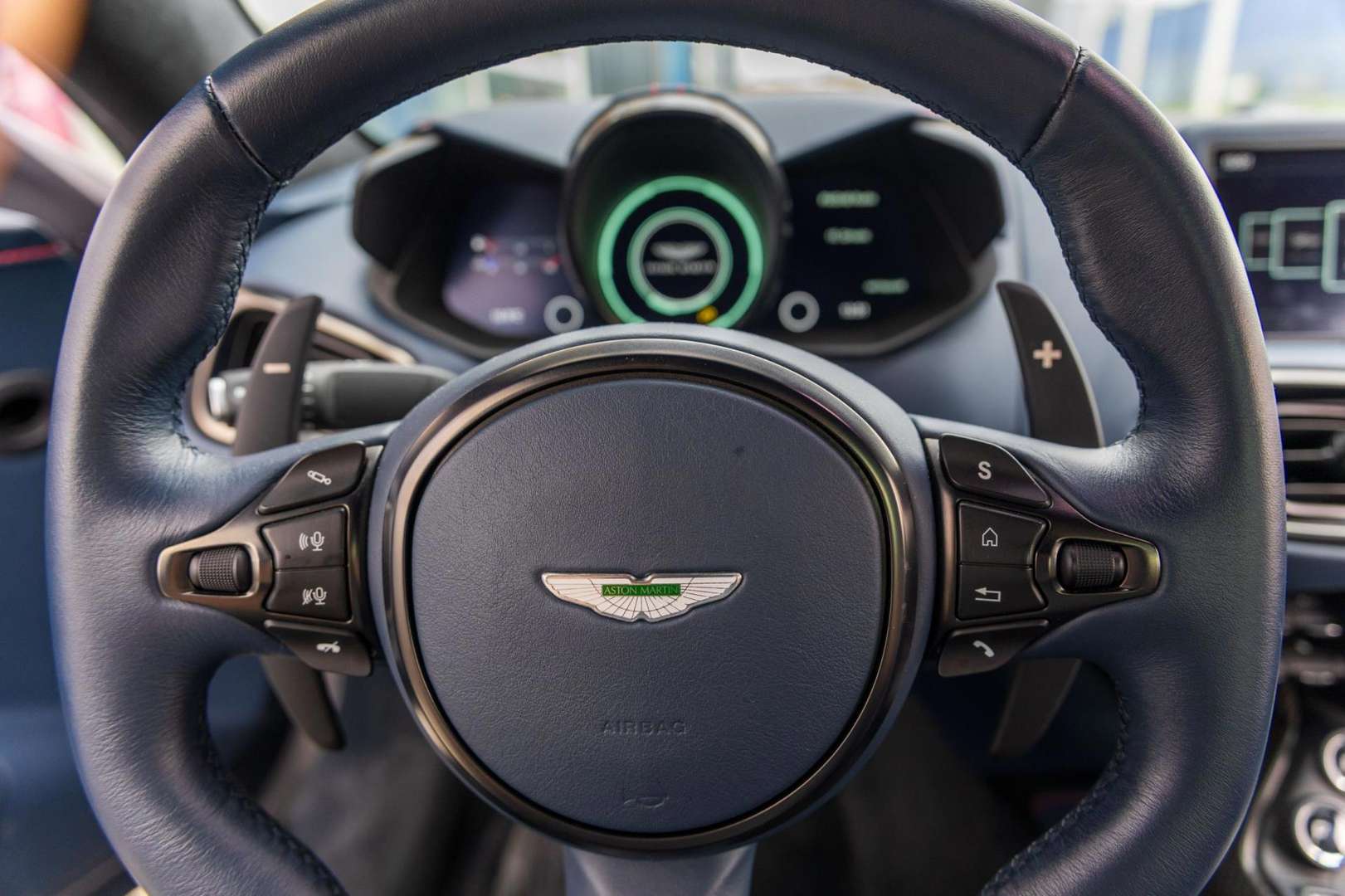Aston Martin Vantage Roadster 4.0 V8 Concours - 2021 - Joinsteer - #26