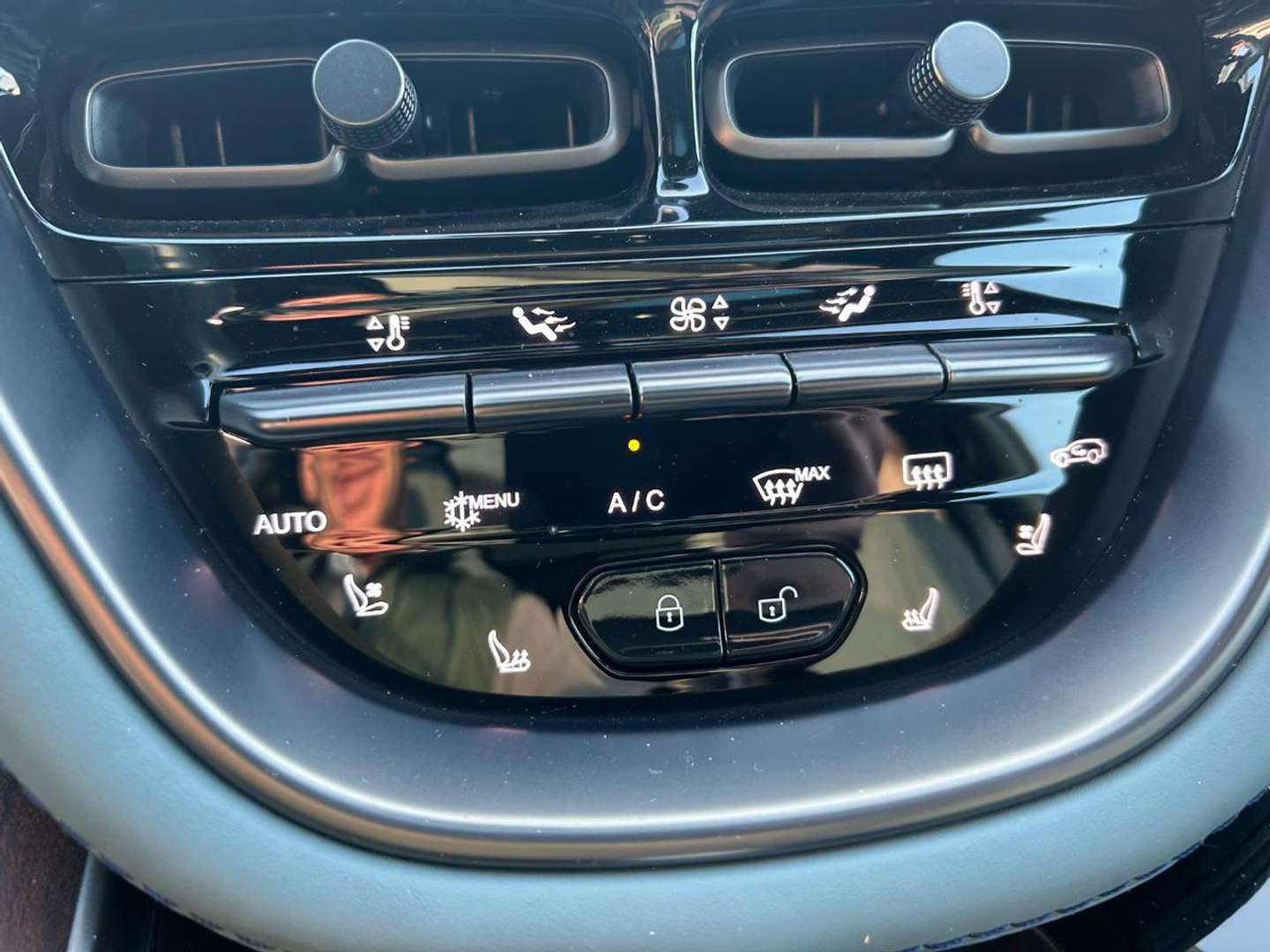 Aston Martin DBX - 2022 - Joinsteer - #15