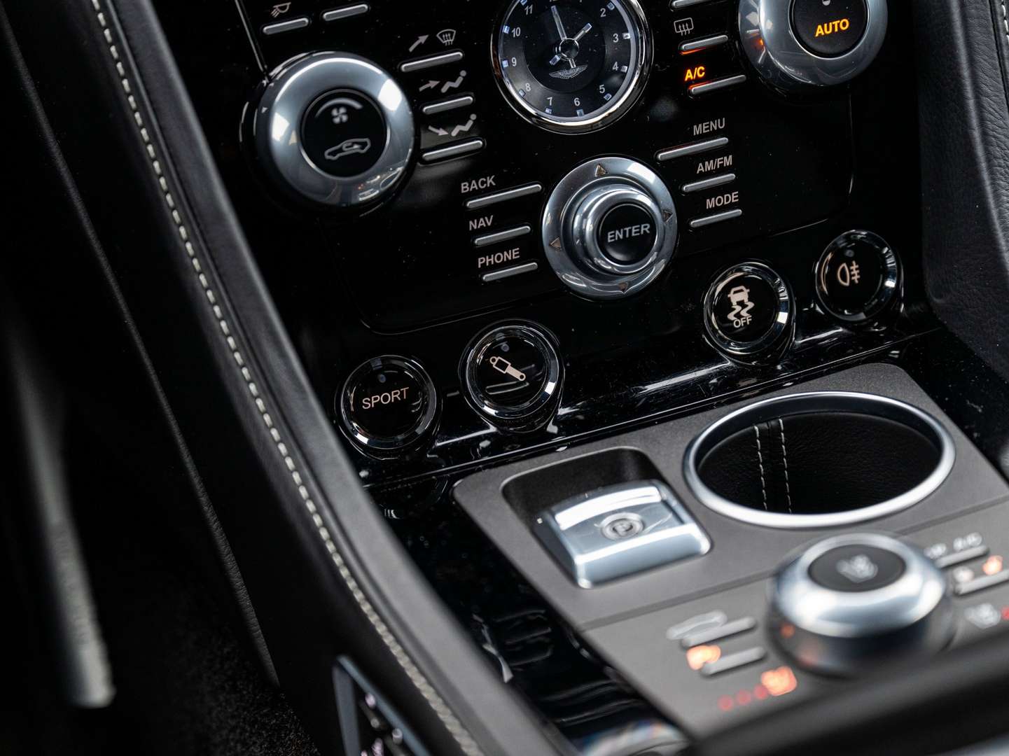 Aston Martin Rapide 6.0 V12 - 2014 - Joinsteer - #13