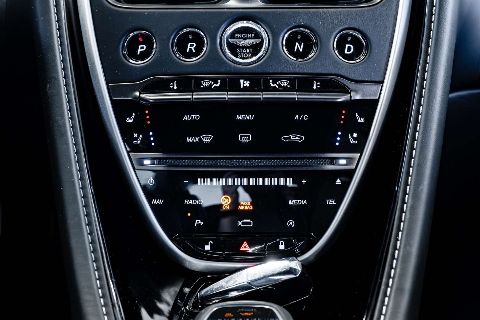 Aston Martin DB11 V8 - 2018 - Joinsteer - #44