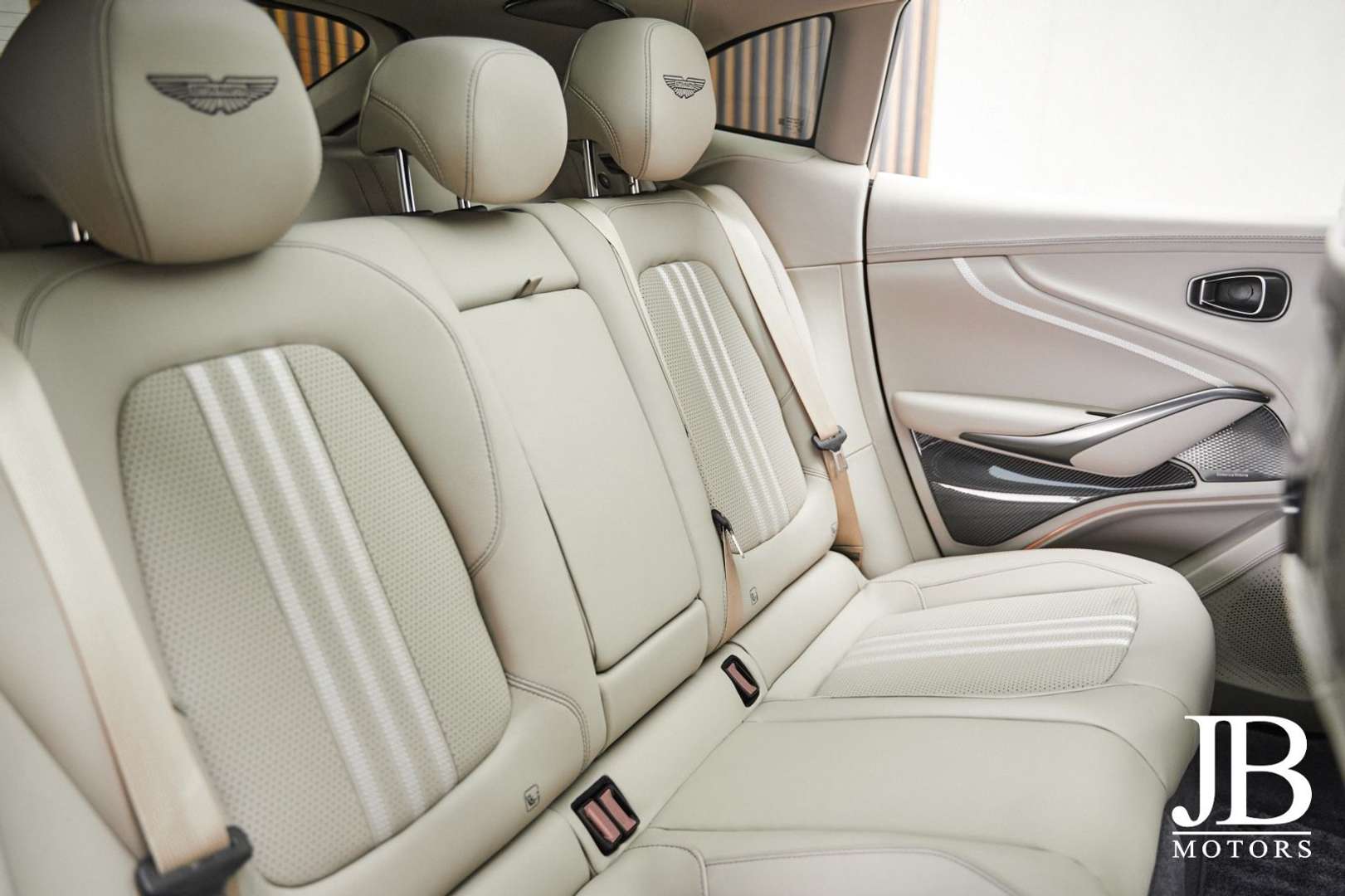 Aston Martin DBX 707 FACELIFT - 2025 - Joinsteer - #31