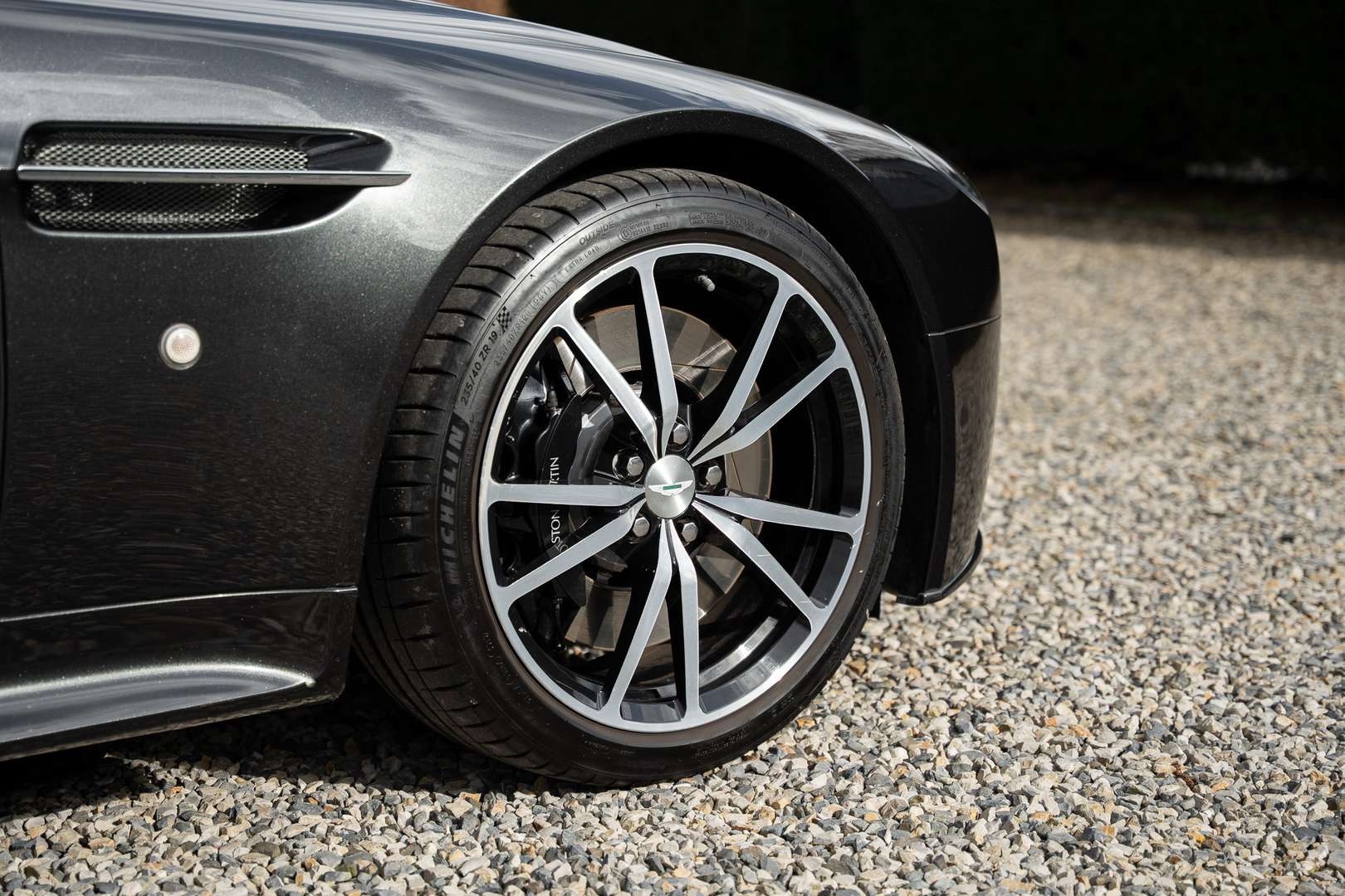 Aston Martin Vantage V8 4.7 - 2015 - Joinsteer - #11