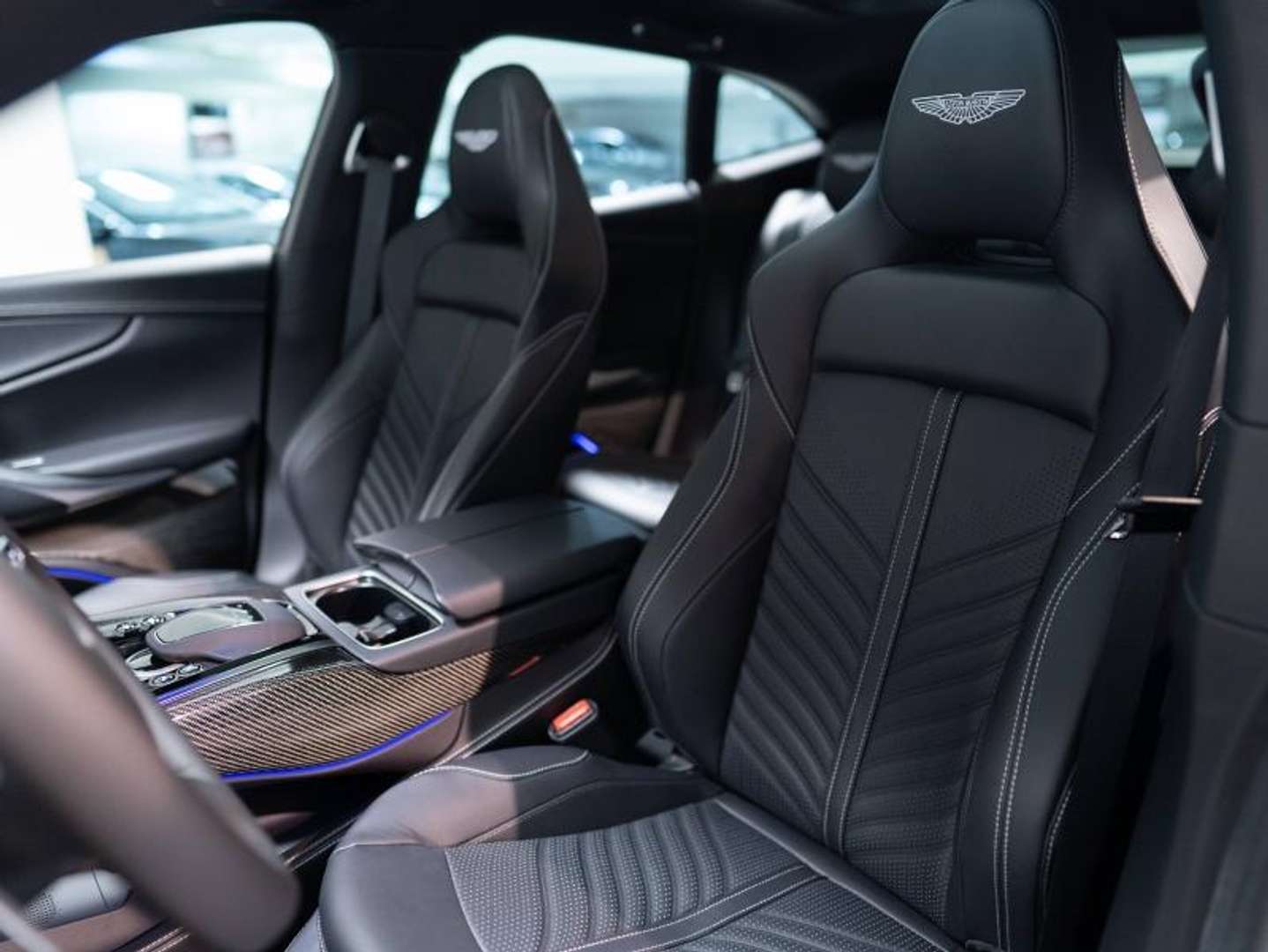 Aston Martin DBX 4.0 V8 Biturbo - 2025 - Joinsteer - #10