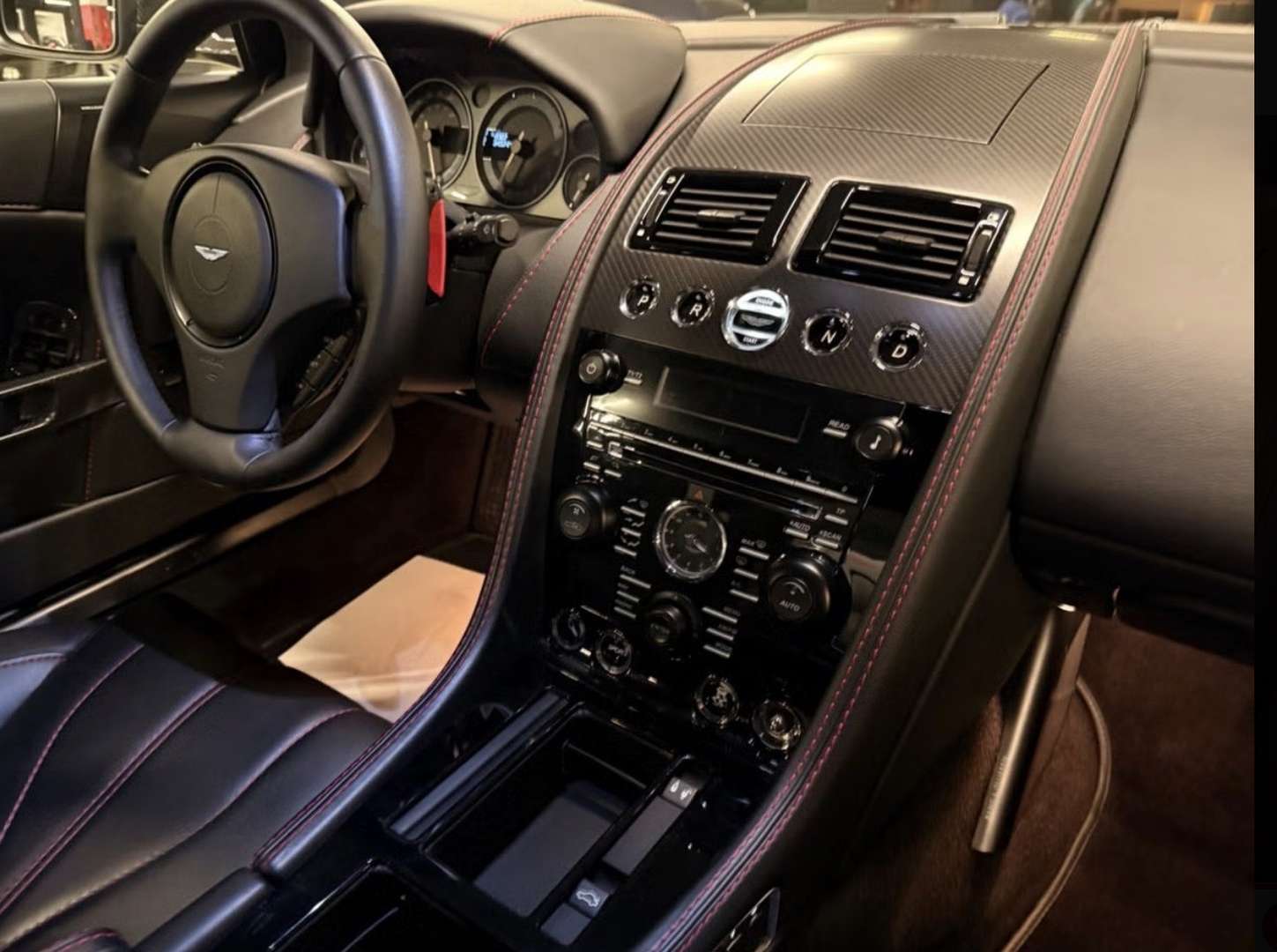 Aston Martin DB9 Coupe Touchtronic II - 2015 - Joinsteer - #8