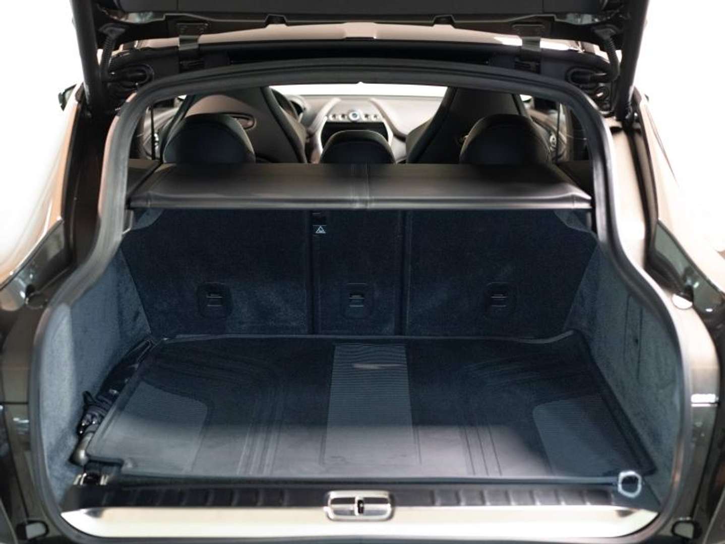 Aston Martin DBX 4.0 V8 Biturbo - 2025 - Joinsteer - #11