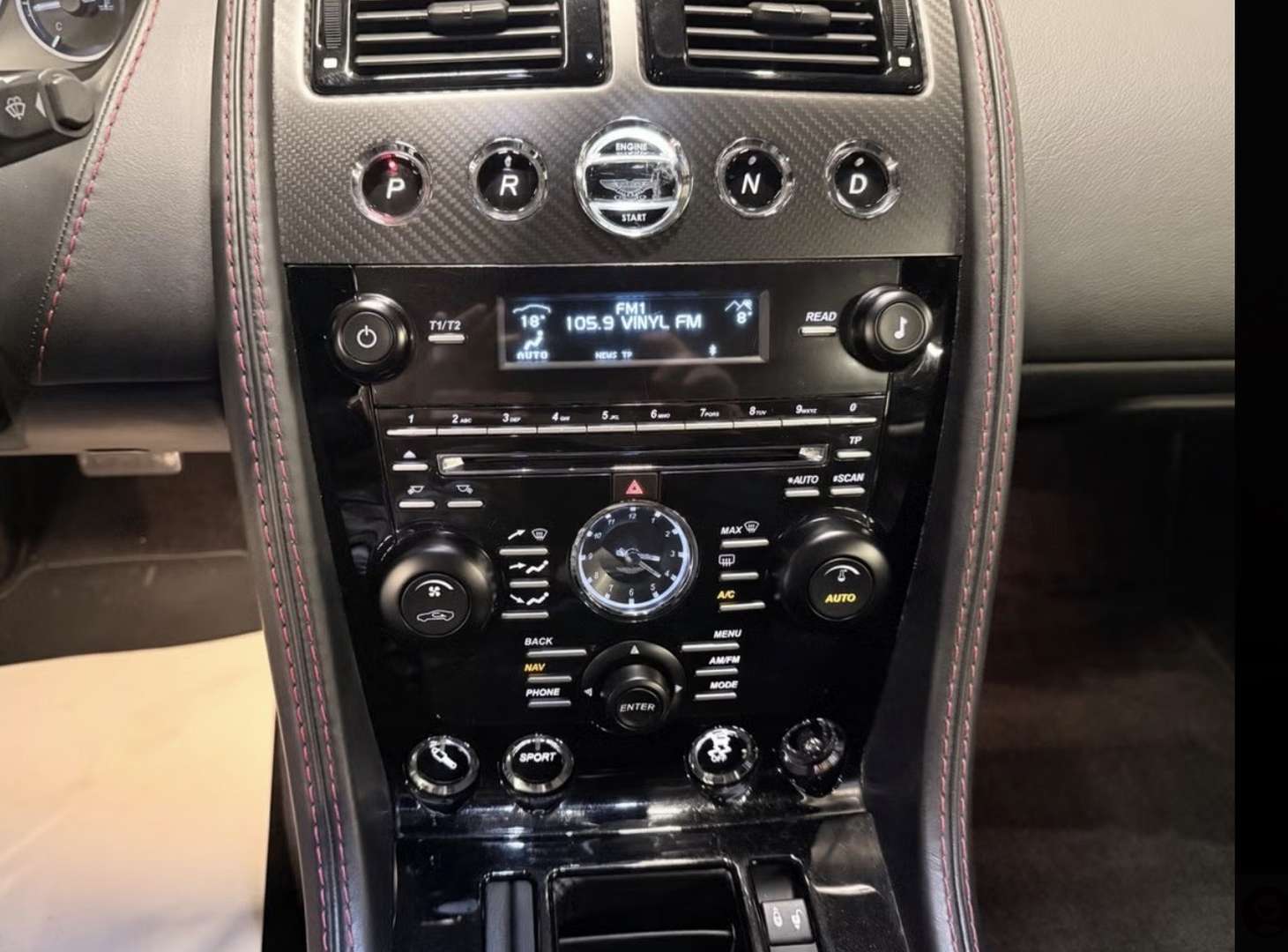 Aston Martin DB9 Coupe Touchtronic II - 2015 - Joinsteer - #10