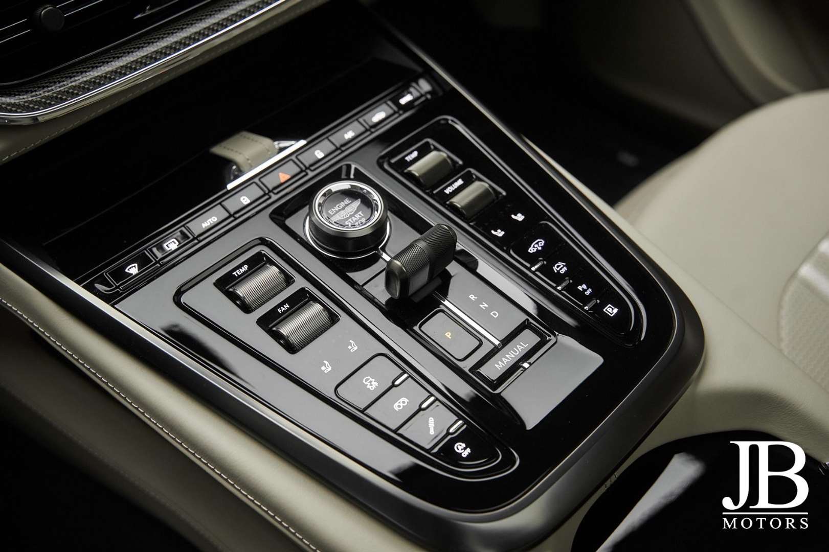 Aston Martin DBX 707 FACELIFT - 2025 - Joinsteer - #45