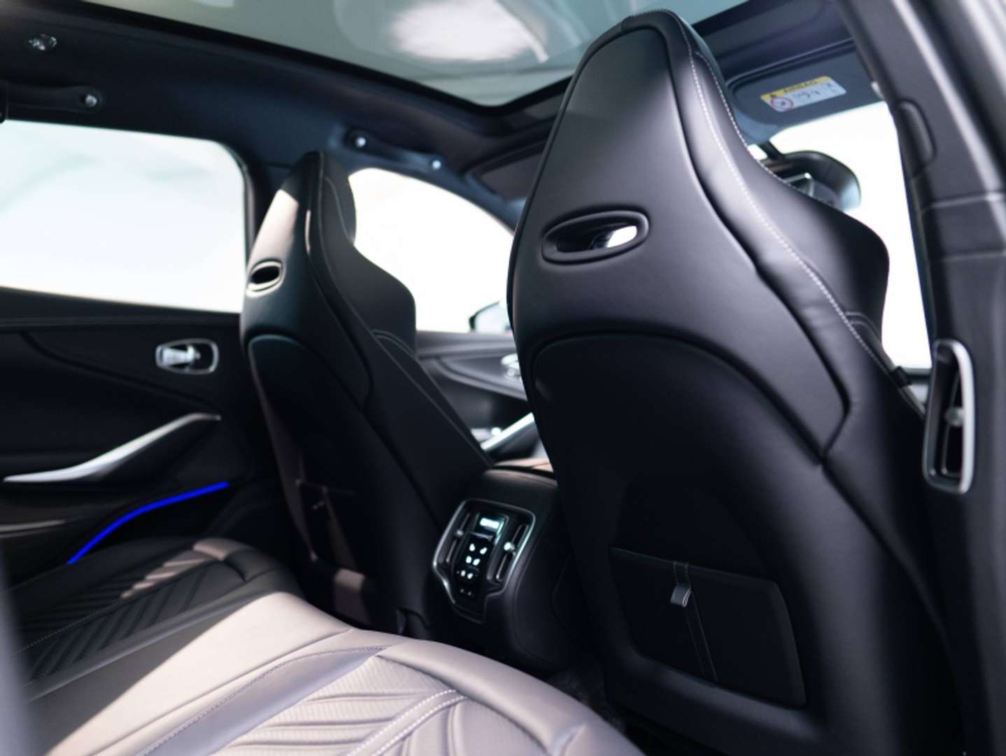 Aston Martin DBX 4.0 V8 Biturbo - 2025 - Joinsteer - #18