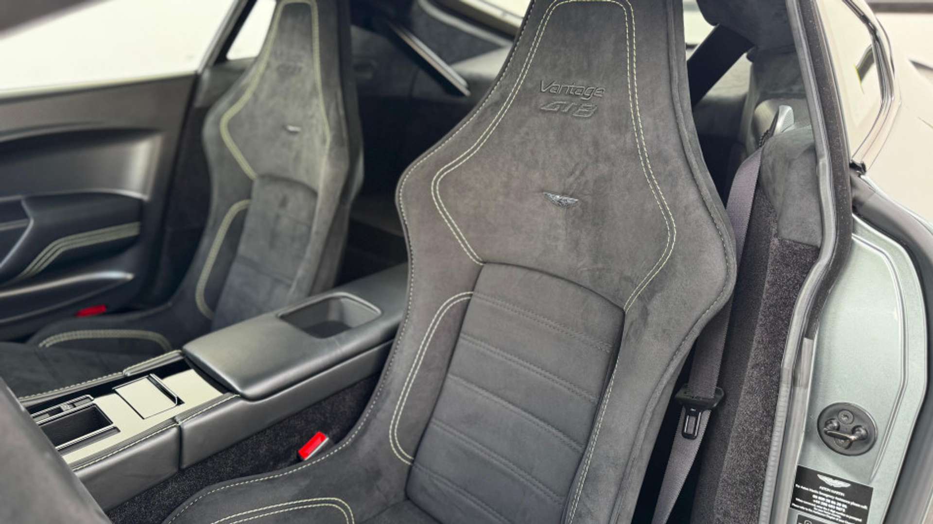 Aston Martin Vantage GT8 - 2026 - Joinsteer - #22