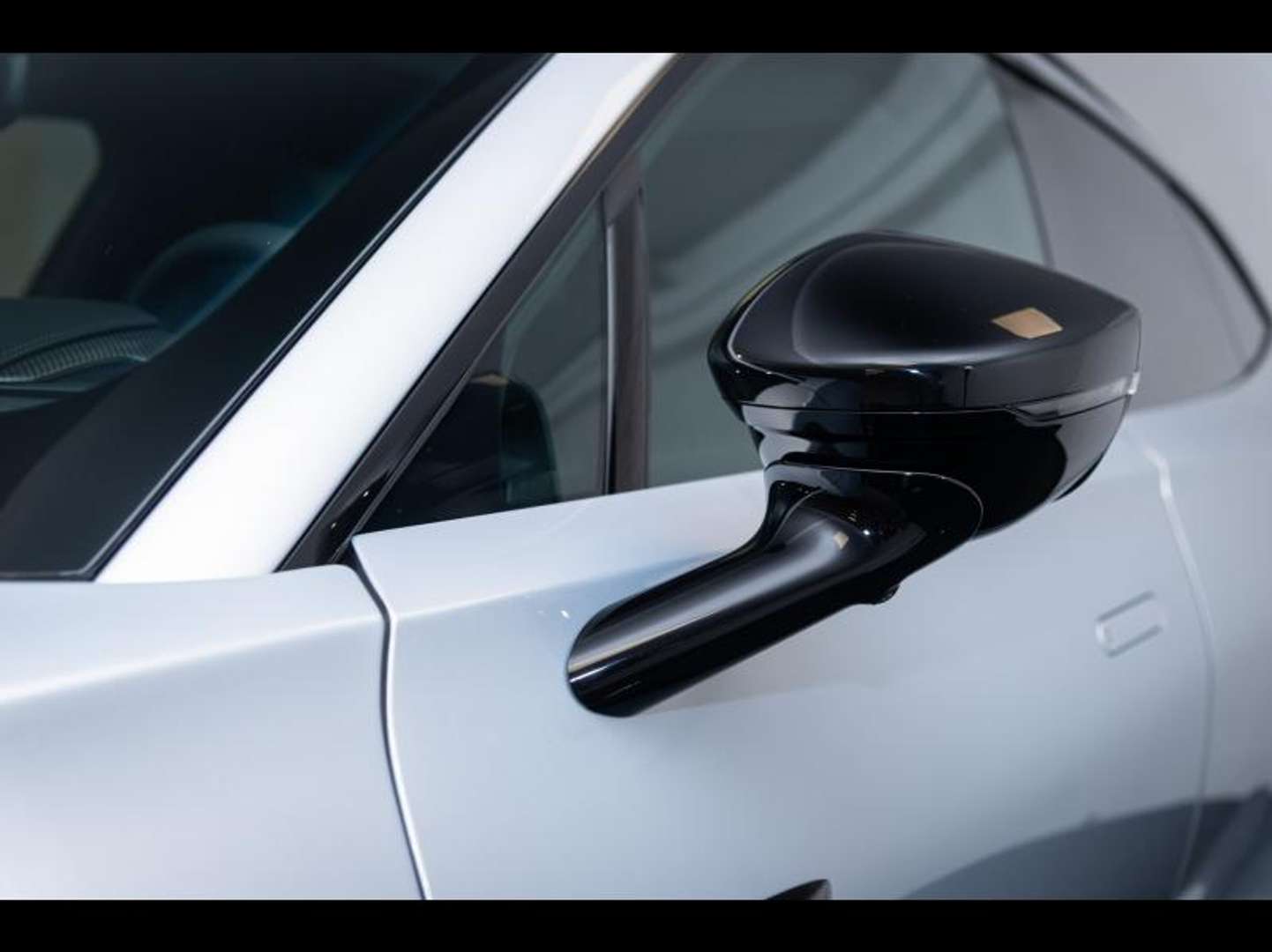 Aston Martin DBX 4.0 V8 Biturbo - 2026 - Joinsteer - #8