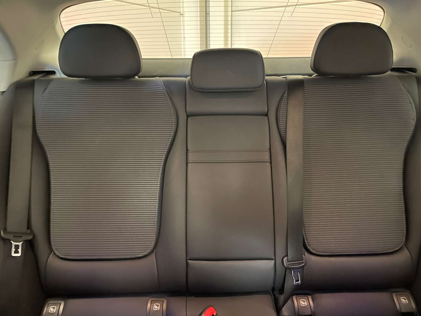 Mercedes Classe C 300 Avantgarde - 2023 - Joinsteer - #10