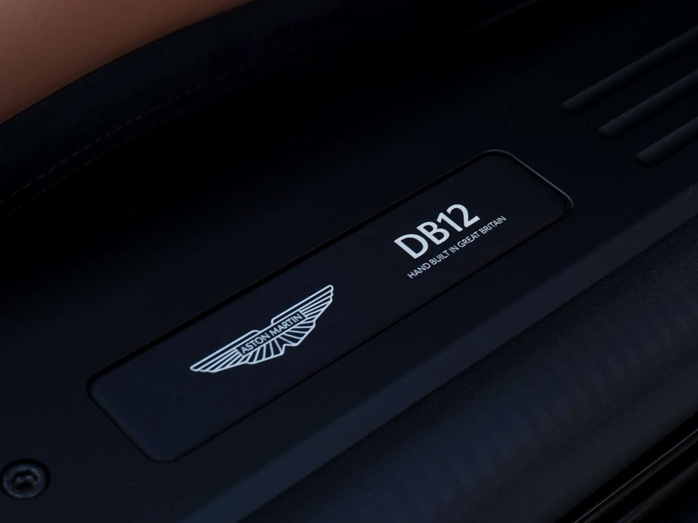 Aston Martin DB12 Volante 4.0 V8 - 2024 - Joinsteer - #16