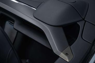 Aston Martin Vanquish Volante — photo 31