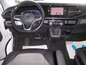Volkswagen Multivan TDI — photo 13