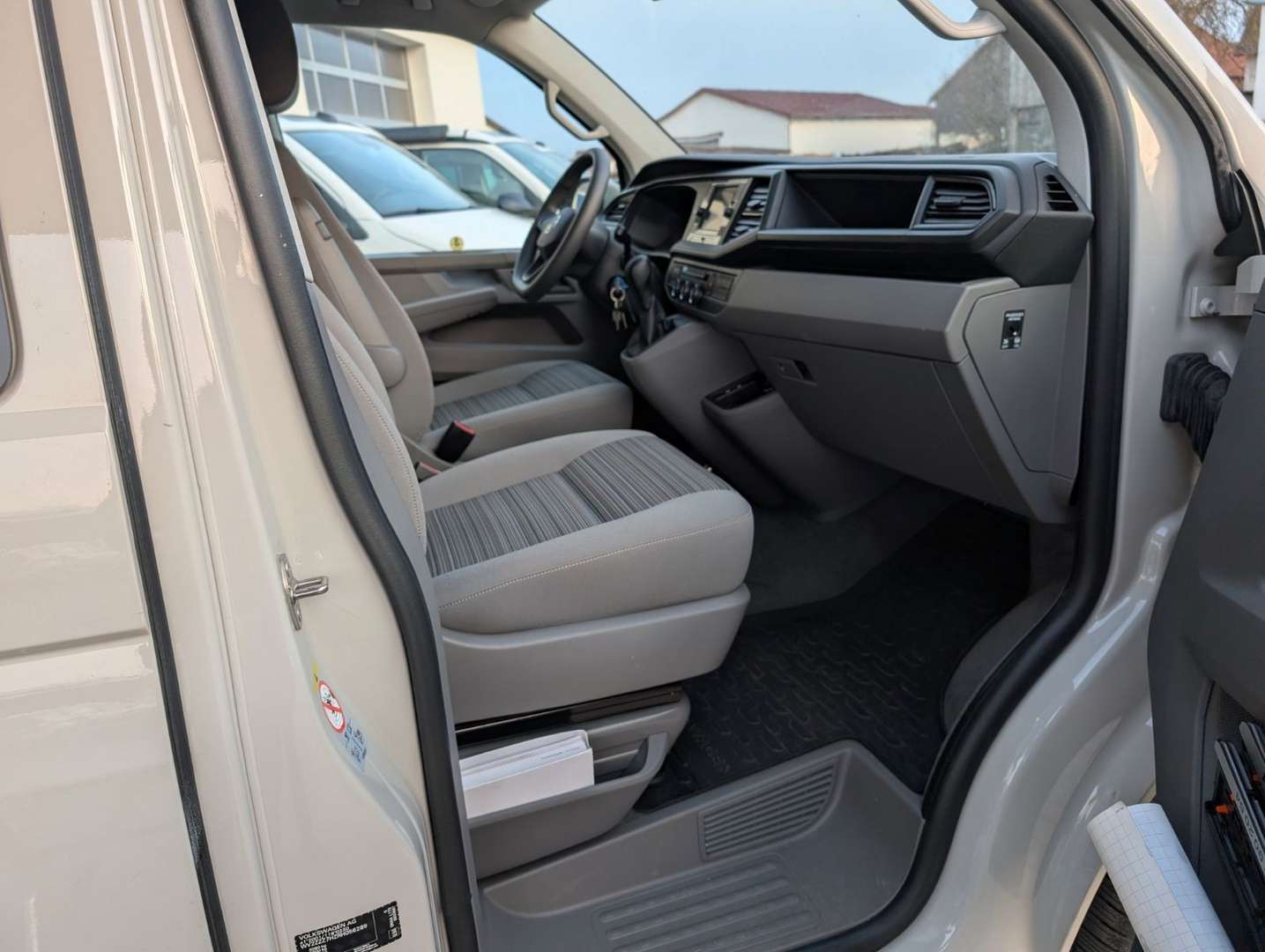 Volkswagen T6 California TDI Beach - 2024 - Joinsteer - #7