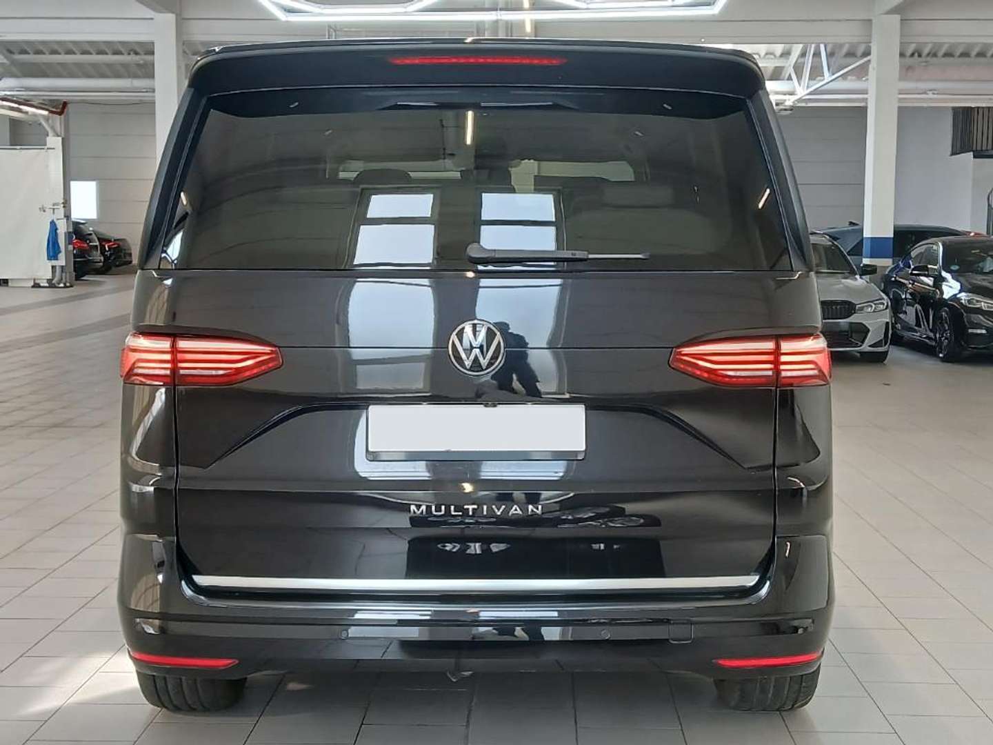 Volkswagen Multivan Style - 2024 - Joinsteer - #4