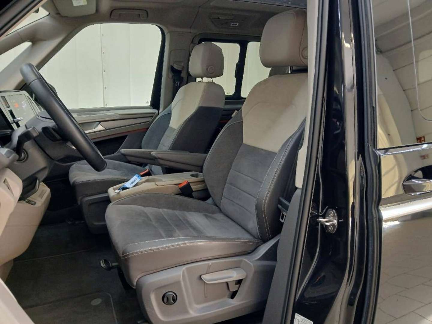 Volkswagen Multivan Style - 2024 - Joinsteer - #11