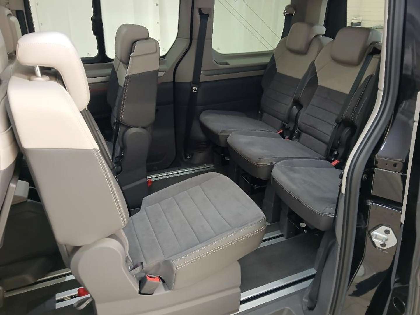 Volkswagen Multivan Style - 2024 - Joinsteer - #12