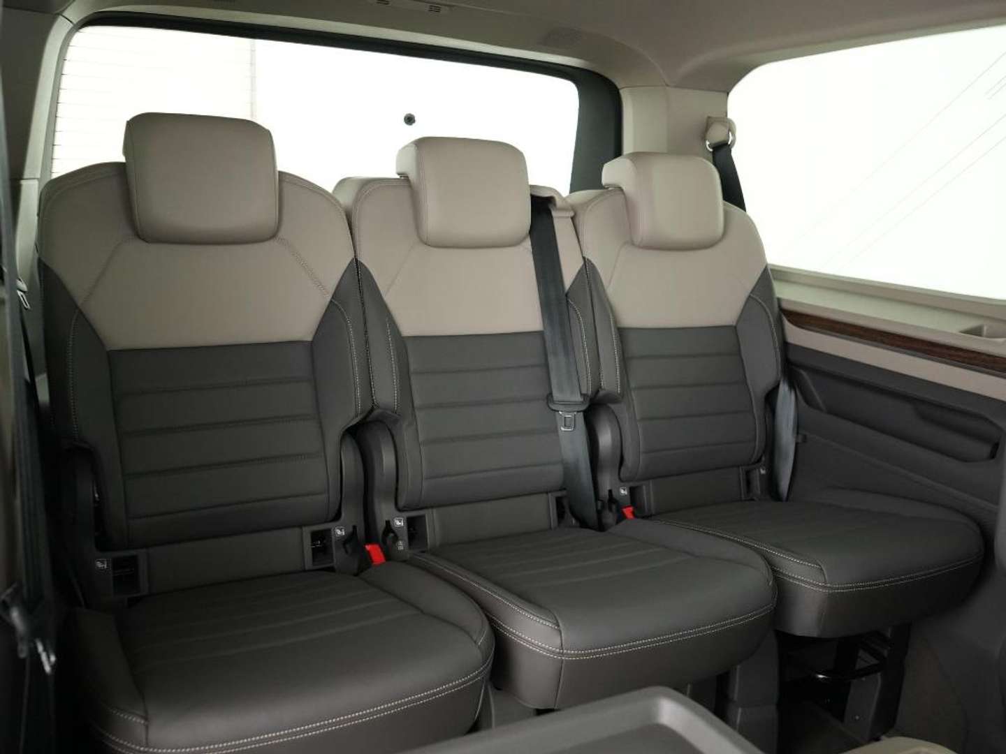 Volkswagen Multivan TDI Style - 2024 - Joinsteer - #6