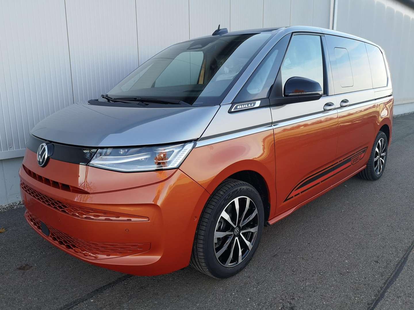 Volkswagen Multivan Sport Edition - 2026 - Joinsteer - #1