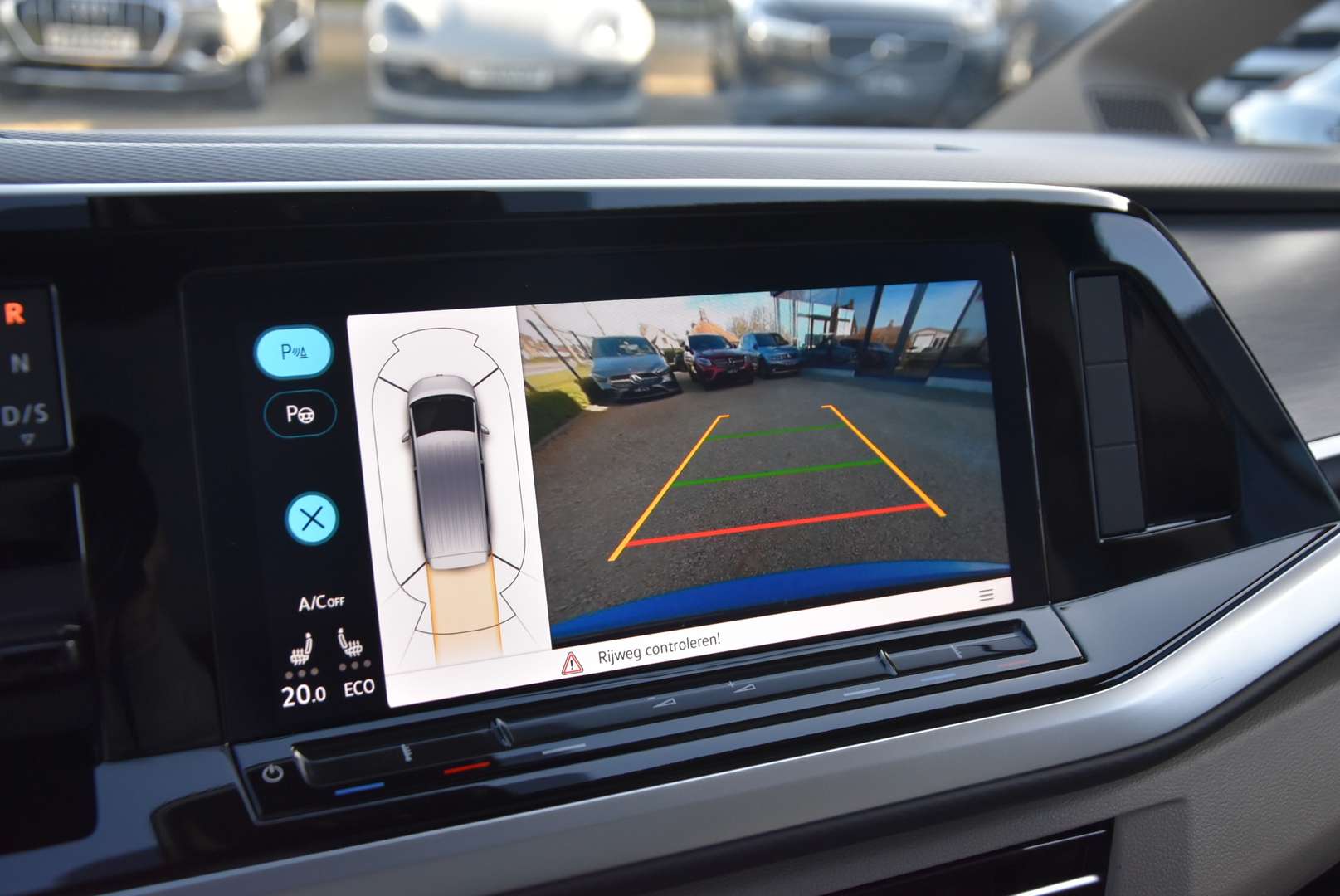 Volkswagen Multivan E-Hybrid Life - 2024 - Joinsteer - #9