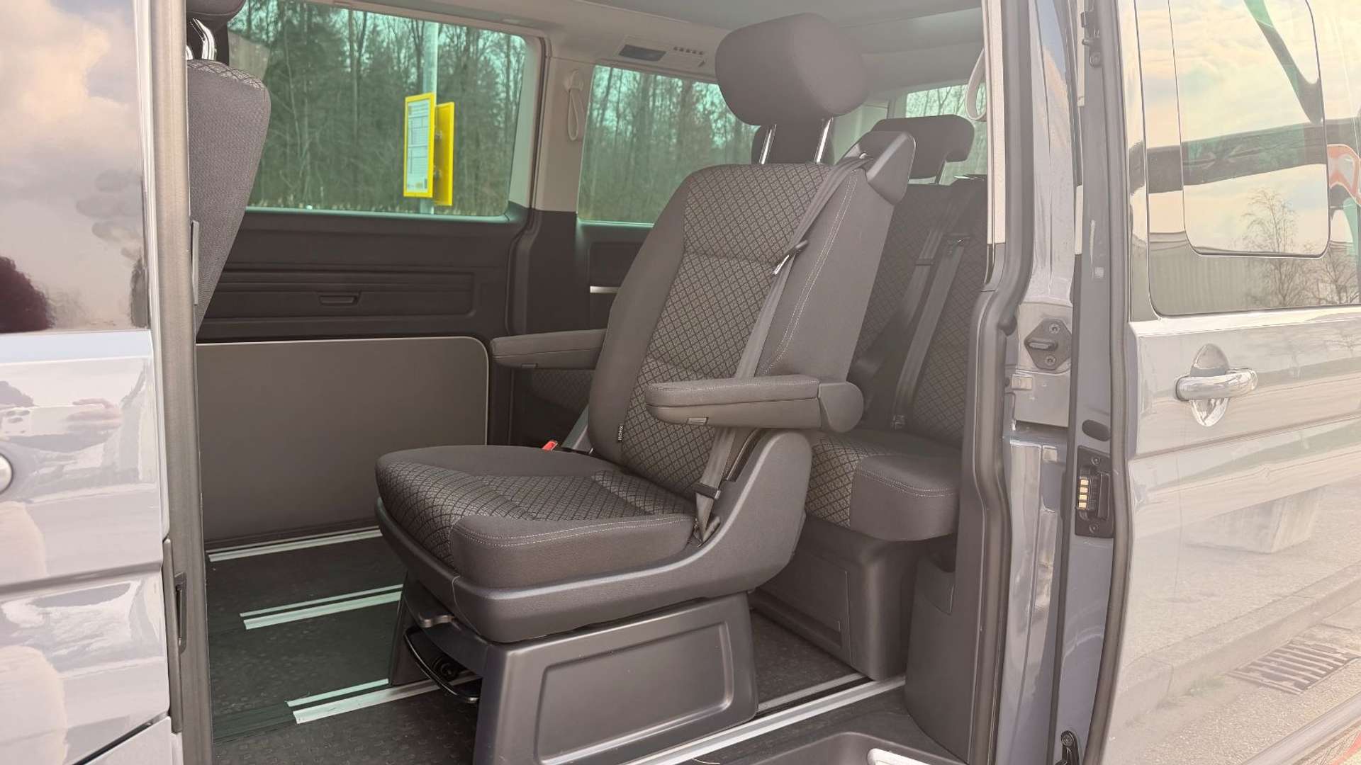 Volkswagen T6 California Beach Tour Edition - 2022 - Joinsteer - #11