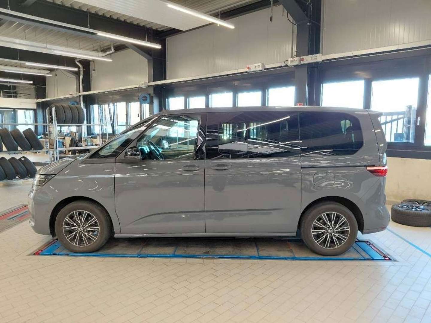 Volkswagen Multivan Life - 2024 - Joinsteer - #6