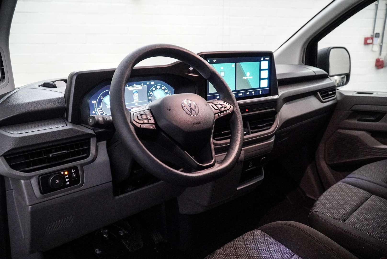 Volkswagen Multivan Kombi 4Motion - 2026 - Joinsteer - #4