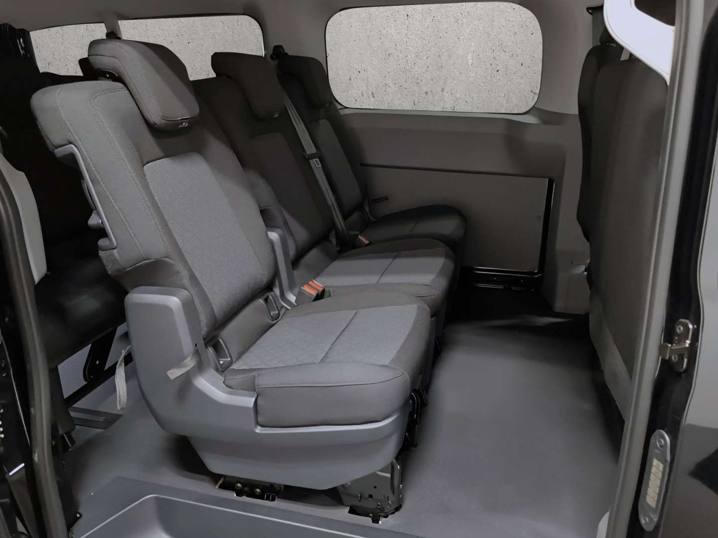 Volkswagen Multivan Kombi TDI 4Motion - 2026 - Joinsteer - #10
