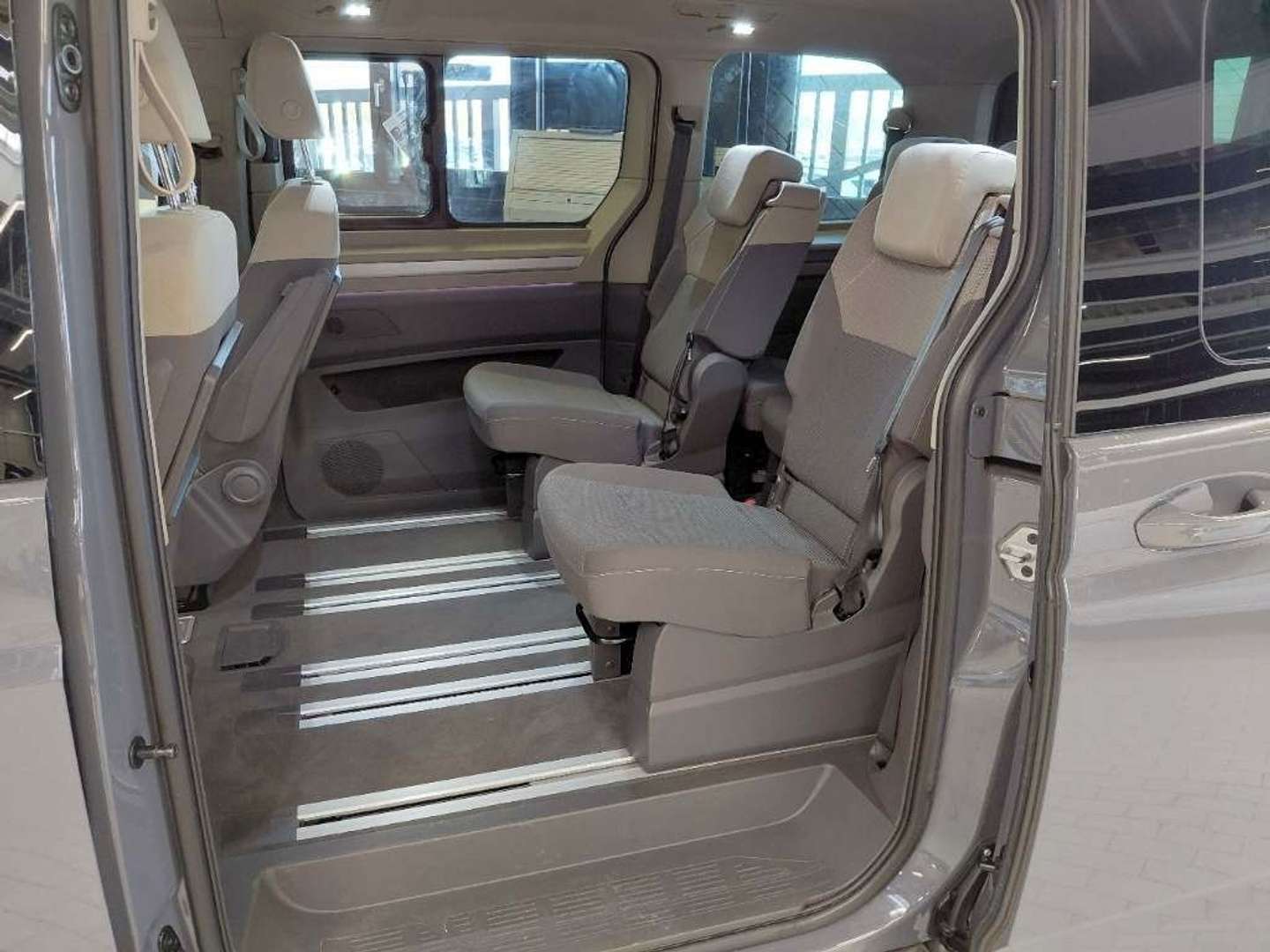 Volkswagen Multivan Life - 2024 - Joinsteer - #8