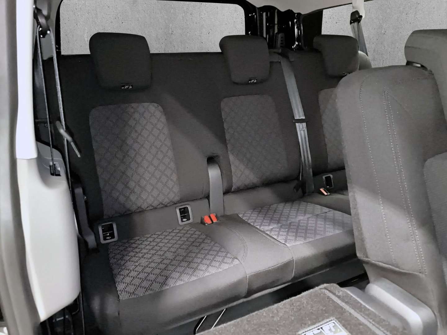 Volkswagen Multivan Kombi TDI 4Motion - 2026 - Joinsteer - #11