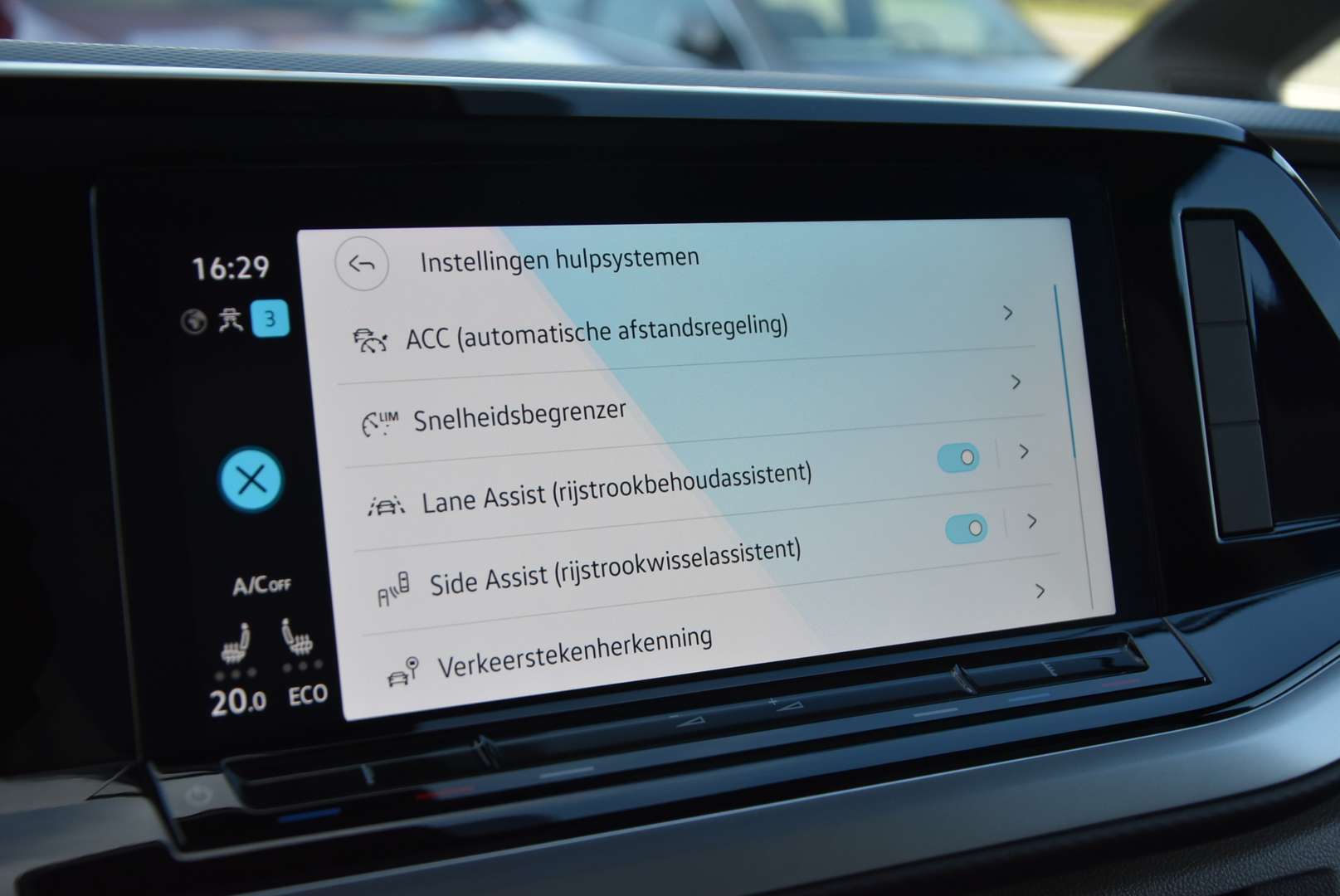 Volkswagen Multivan E-Hybrid Life - 2024 - Joinsteer - #18