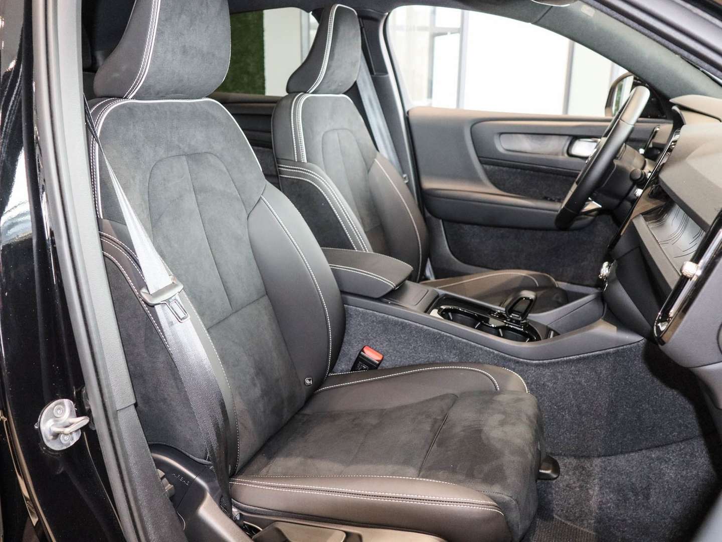 Volvo C40 Recharge PLUS - 2025 - Joinsteer - #6