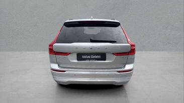 Volvo XC60 B4 Core — photo 8